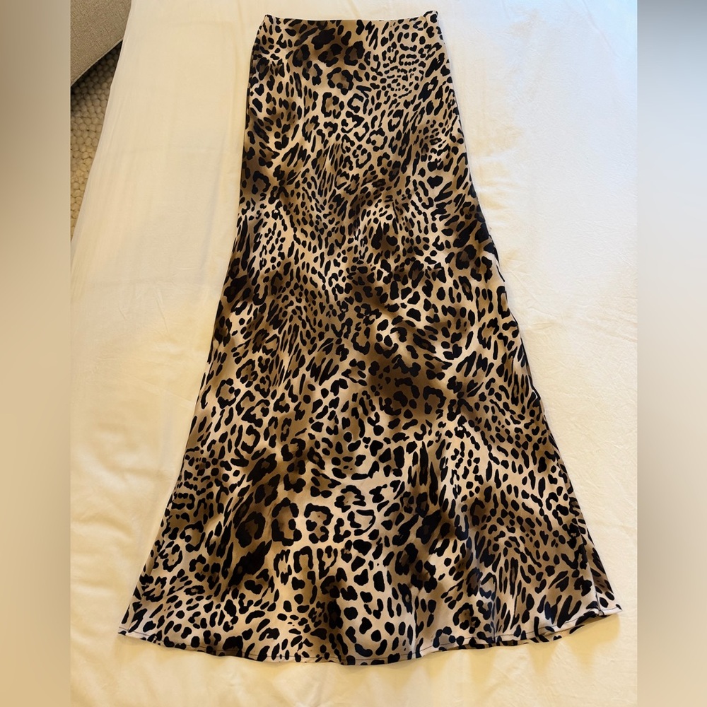 Mint Velvet Leopard Print Satin Maxi Skirt with elastic waist. Worn once.